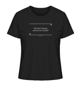 Spruchgewand - Mit Witz und Verstand - front ladies organic shirt 272727 1116x 106